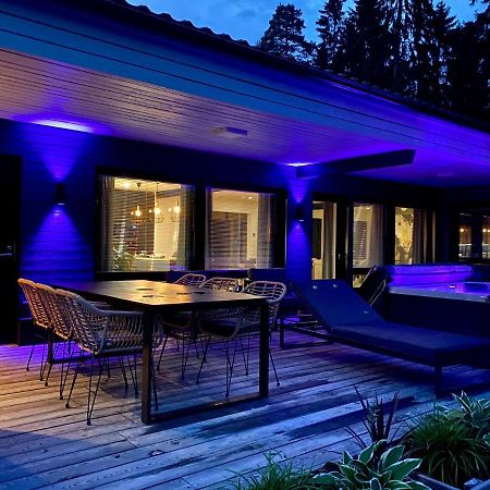 Idyllic Villa Unikko With Jacuzzi And Sauna Пори Екстериор снимка